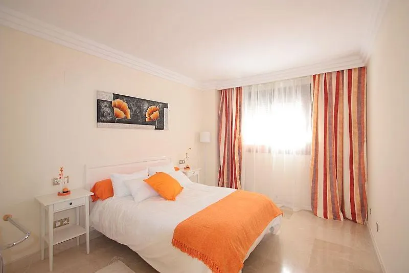 Hills Marbella Luxury Apartment Benahavis エステポナ