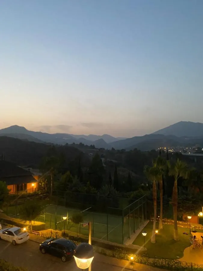 Hills Marbella Luxury Apartment Benahavis إِستيبونا إسبانيا